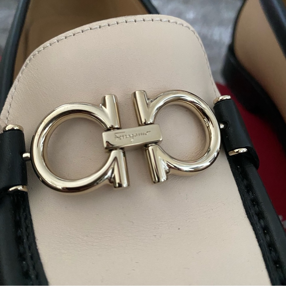 Salvatore Ferragamo loafers - Picture 3 of 14